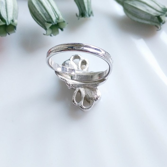 Sarah Cov Irish Treasure Green Rhinestone Silver Ring Adjustable Vintage Ring - Picture 9 of 10